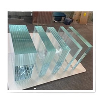 Verre trempé stratifié 33.1 55. Verre trempé triple stratifié à faible teneur en fer, poli sur les bords, 66,2 44,2 6,38 10,38 6 8 16 12 13,52 mm