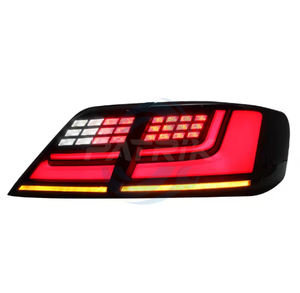 Ensemble de feux arrière modifiés pour Toyota Camry 6e génération 2006-2011 avec feux de position LED - Product Image 1