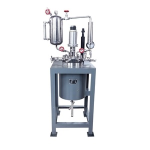 Reactor Químico de Laboratorio de Alta Automatización con Motor a Prueba de Explosiones y Sistema de Alimentación - Product Image 1