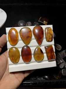 Cabochons d'ambre baltique naturel, formes variées, pierres précieuses brutes, cabochons d'ambre polis pour la fabrication de bijoux et la vente en gros - Product Image 3