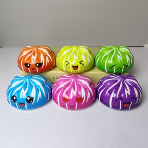 Juguete de descompresión de simulación con expresión de rayas, panecillo relleno al vapor, de rebote lento, de EVA suave, para niños y adultos, adorno antiestrés - Product Image 2