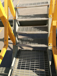 Grilles en acier galvanisé pour extérieur de <span class=keywords><strong>1</strong></span>-<span class=keywords><strong>1</strong></span>/4 po x 3/16 po - Product Image 5