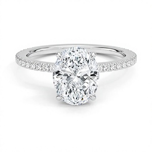 Anillo de Compromiso Solitario de Lujo con Diamante Cultivado en Laboratorio de Corte Ovalado de 3.40 CT en Oro Blanco de 14K con Halo Oculto y Banda Pavé para Mujer - Product Image 1