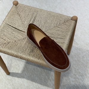 Chaussures de luxe en cuir véritable, mocassins pour hommes en daim de mouton, classiques et élégants, à enfiler, pour la conduite, vente en gros, personnalisables avec LOGO - Product Image 4