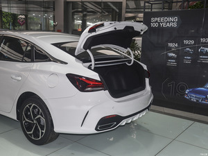 Últimos anuncios 2024 coches nuevos fabricados en China <span class=keywords><strong>MG</strong></span> 5 gasolina sedán edición global coches más baratos para la venta 4 puertas 5 asientos Auto <span class=keywords><strong>MG</strong></span> <span class=keywords><strong>Coche</strong></span> - Product Image 6