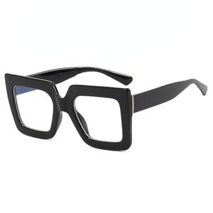 Explosiones <span class=keywords><strong>Gafas</strong></span> de Marco grande <span class=keywords><strong>Gafas</strong></span> de computadora cuadradas de moda Marco simple y colorido Espejo Últimos marcos de <span class=keywords><strong>gafas</strong></span> Marcos ópticos - Product Image 5
