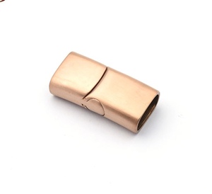 Bán buôn giá rẻ laser logo 12x6 mét không xỉn vàng đen bạc hình bầu dục phẳng da móc thép không gỉ cho vòng đeo tay làm - Product Image 6