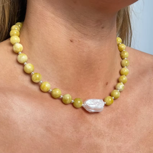 Collar Bohemia Colorido de Acero Inoxidable Chapado en Oro con Piedras Preciosas, Collar de Perlas Naturales con Cuentas para Mujer - Product Image 1