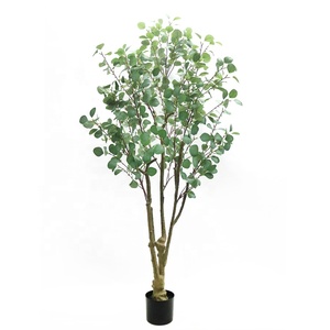 Arbre d'<span class=keywords><strong>eucalyptus</strong></span> artificiel de 150 cm dans un <span class=keywords><strong>pot</strong></span> noir, élégante plante artificielle pour un design d'<span class=keywords><strong>intérieur</strong></span> moderne - Product Image 4