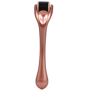 Color mezcla de germanio belleza cosmética logotipo privado <span class=keywords><strong>Derma</strong></span> rodillo para la cara 0,25mm 540 aguja Rosa mango de oro negro de - Product Image 2