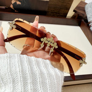 أزياء جديدة شعار مخصص العلامة التجارية الفاخرة الماس نظارات مغني الراب الرجال النساء عبر الهيب هوب النظارات الشمسية لامعة الزركون الماس نظارات الشمس - Product Image 4