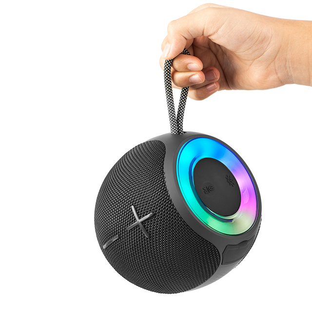 Wholesale Round Waterproof Outdoor Sound Radio Bluetooth Speaker Wireless with Led Light Changing Fm Radio for Home Office