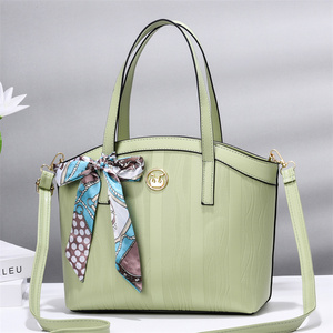 Nuevo diseño de moda de primavera y verano 2022 bolsos de mano de mujer de gran capacidad, baratos y calientes - Product Image 6