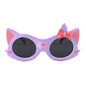 2025 nuovo simpatico cartone animato a forma di gatto occhiali <span class=keywords><strong>da</strong></span> <span class=keywords><strong>sole</strong></span> polarizzati per bambini protezione solare con Logo personalizzato su montatura PC e <span class=keywords><strong>lenti</strong></span> in Silicone - Product Image 5