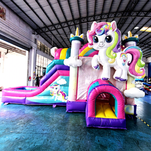 Structure gonflable licorne pour enfants, utilisable en intérieur ou en extérieur, pour fêtes commerciales, avec toboggan. - Product Image 1