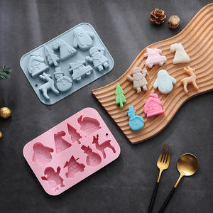 Moule en silicone pour gâteau, thème de Noël, 8 pièces, maison de pingouin, renne, voiture, stock de résine pour desserts et gâteaux au chocolat - Product Image 4