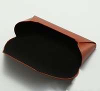 Étui à lunettes en cuir PU souple personnalisé avec logo, style rétro simple, fait main, pour vente en gros 2026