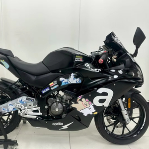 Moto de course sportive Apulia GPR150 avec injection électronique et moteur refroidi par eau, moto d'occasion. - Product Image 2