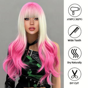 Perruque synthétique longue et volumineuse à franges dégradées, résistante à la chaleur, pour cosplay, dégradé beige rose, style Europe-Amérique, fabriquée à la machine - Product Image 4