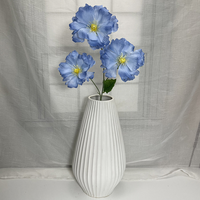 Usine En Gros Élégant Multi Couleur 3 Têtes Tige Faux Soie Hibiscus Artificielle Fleur D'hibiscus dans Un Vase pour La Décoration De Mariage