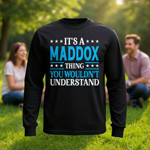 Camiseta de manga larga Maddox con apellido familiar, algo que no entenderías - Product Image 3