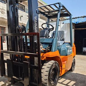 Chariot élévateur Toyota d'occasion à bas prix, chariot élévateur diesel de 3 tonnes, chariot élévateur Toyota 30 avec garantie d'un an - Product Image 2