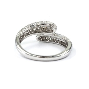 Bague de mariage fine en or blanc 18 carats haut de gamme avec diamants taille brillant pour femme, idéale pour les soirées - Product Image 3
