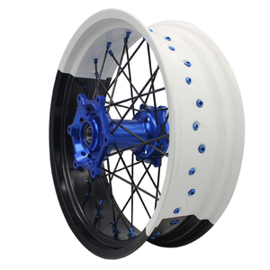 Juego de ruedas <span class=keywords><strong>Super</strong></span> <span class=keywords><strong>Motard</strong></span> de aleación de aluminio para motocicleta Bicolor de 17 pulgadas para YAMAHA WR 250F 450F YZ 250 YZF450 - Product Image 5