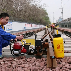 Meilleures ventes d'usine : Équipement ferroviaire, fournitures ferroviaires, machine de forage de rails à moteur essence - Product Image 4
