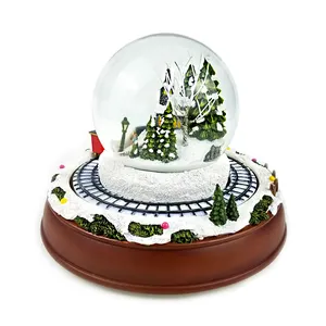 Spinning Train Ornamente Geschenke Souvenirs Luxus Ornament Harz Schneeball Benutzer definierte Schneekugeln/Schneekugel