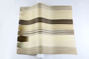 ผมต่อแบบเวฟท์คุณภาพสูงจากยุโรป แท้ 100% สีพีอาโน  จัดเรียงเกล็ดผมอย่างดี เงางามตรงสวย แบบเส้นเดียว - Product Image 3