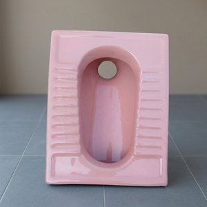 WC rustique en céramique rose Orissa, qualité export, prix abordable, design africain pour la vente en gros - Product Image 1
