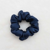Soie grand cercle de cheveux Girly rond cordon de cheveux cordon de tête élégant vent banlieue queue de cheval accessoires de cheveux