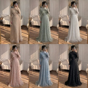 Abiti da Sera Musulmani Verdi a Trapezio a Maniche Lunghe con Mantella Completamente Coprenti Serene Hill LA72032B Eleganti Abiti da Cerimonia per Donna - Product Image 4