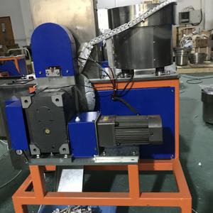 Machine automatique d'insertion et de bouchage de fibres parfumées pour mèches anti-moustiques - Product Image 6