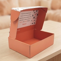 Boîte d'expédition pour aliments pour animaux de compagnie en matériaux recyclés ondulés de haute qualité, impression quadricolore, laminage UV/brillant