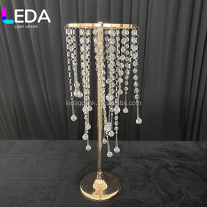 ขาตั้งดอกไม้ประดับคริสตัลสีทองทรงสูง LEDA สำหรับตกแต่งงานแต่งงานและงานปาร์ตี้ - Product Image 6