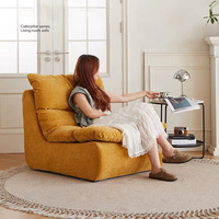 Nordic Caterpillar Chesterfield Sofa – Modernes, minimalistisches, gelbes italienisches Design mit Schwammfüllung für entspannte Stunden in Apartments, Fitnessräumen und Einkaufszentren