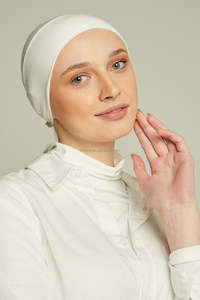 <span class=keywords><strong>Bonnet</strong></span> <span class=keywords><strong>Hijab</strong></span> en Coton Musulman avec Attache Élastique à l'Arrière, <span class=keywords><strong>Sous</strong></span>-<span class=keywords><strong>Hijab</strong></span> Turban Extensible Respirant Doux pour la Peau, Idéal pour Usage Quotidien - Product Image 4