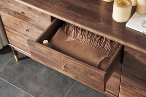 B5033 set di mobili per camera da letto grandi in legno di noce nero americano solido nordico con cassettiera di lusso leggera a 9 cassetti - Product Image 6