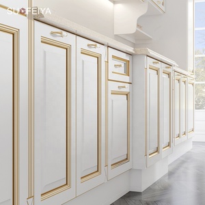 Sofeyia Armoires de cuisine modulaires classiques en bois de chêne blanc Rangement à tirette prêt à assembler avec robinet et charnière Accessoires - Product Image 4