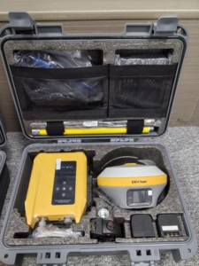 하이 타겟 GNSS RTK 무료 소프트웨어 로버 핸드헬드 GPS IRTK5 하이 타겟 GPS 네비게이션 측량 GNSS 수신기 - Product Image 4