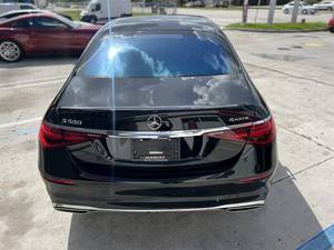 <span class=keywords><strong>Mercedes</strong></span>-Benz Classe S S 580 2020 Automatica, Guida <span class=keywords><strong>a</strong></span> Sinistra, Turbo, Sedili in Pelle, Cruise Control Adattivo, Pneumatici R18, Interni Scuri, Fari <span class=keywords><strong>a</strong></span> LED - Product Image 3