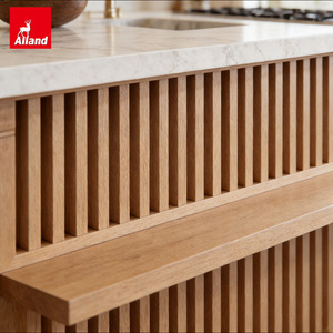 Gabinetes de Cocina Modernos y Elegantes de Roble Blanco Macizo, Estilo Shaker, Color Miel Cálido Orgánico, de la Marca Alland Custom Premium, para Casas Rurales de Diseño Abierto - Product Image 3