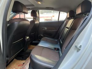 Venta al por mayor 2014 Chevrolet Monza 1.6L coche usado vehículos baratos taxi Escuela de conducción en línea coche-hailing para la venta - Product Image 6