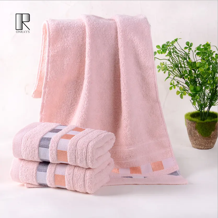 Custom thickened 100% cotton jacquard soft water-absorbing kariert bath towel