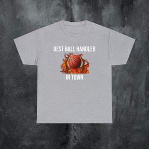 Meilleur maniaque du ballon de la ville, t-shirt de basket-ball, cadeau drôle avec citation de meme - Product Image 1
