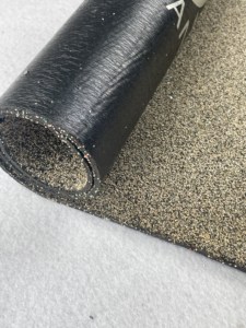 Membrane d'asphalte appliquée <span class=keywords><strong>à</strong></span> la torche de surface granulaire Couche de protection intégrée Tailles personnalisées Compatible avec le revêtement <span class=keywords><strong>à</strong></span> <span class=keywords><strong>froid</strong></span> - Product Image 5
