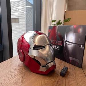 Casco de <span class=keywords><strong>Iron</strong></span> <span class=keywords><strong>Man</strong></span>, Máscara Facial de Resina Metálica de Alta Calidad con Control por Voz/Remoto/Táctil, Máscara Funcional para Halloween - Product Image 2