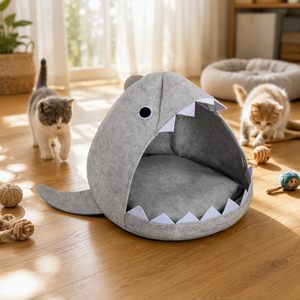 Casa para Gatos <span class=keywords><strong>de</strong></span> <span class=keywords><strong>Fieltro</strong></span> Gris con Forma <span class=keywords><strong>de</strong></span> Tiburón, Nido Semi-Cerrado para Dormir con Entrada Ancha y Almohadilla Suave para Decoración Interior del Hogar - Product Image 2